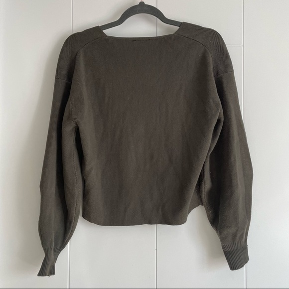 Dynamite Luca V neck Sweater - Picture 5 of 7